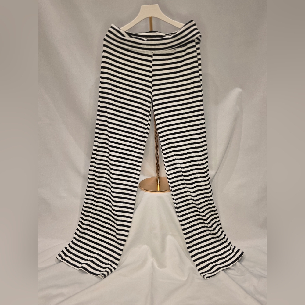 SHEIN Monochrome Striped Straight Leg Pants